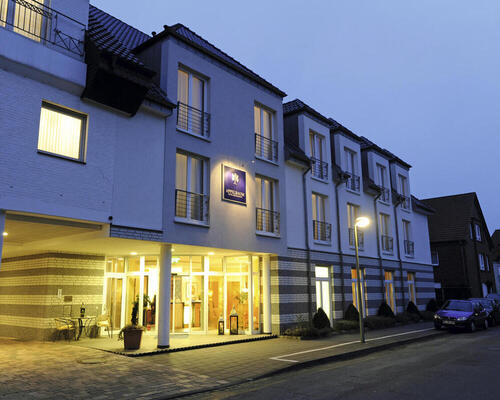 Zentrumsnah und dennoch ruhig, in direkter Nähe zum Stadtpark liegt das 4 Sterne Hotel Ringhotel Appelbaum in Gütersloh